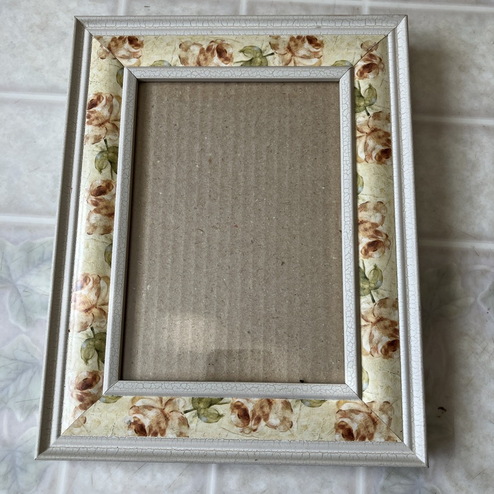 Vintage Cottagecore Crackle Picture Frame 5 X 7 Ivory Rose Moody 90's Muted